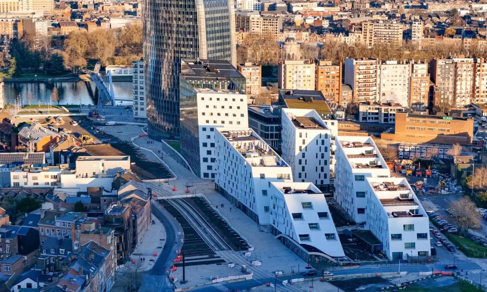 Magnifique Au Centre De